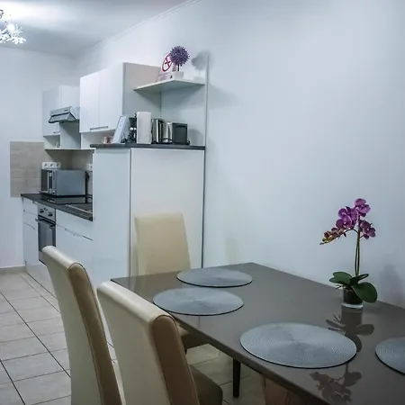 Apartment Garden
