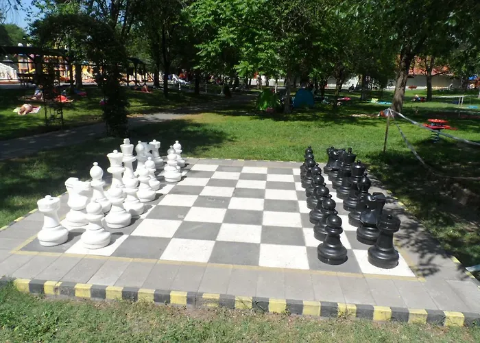 Garden Cserkeszőlő
